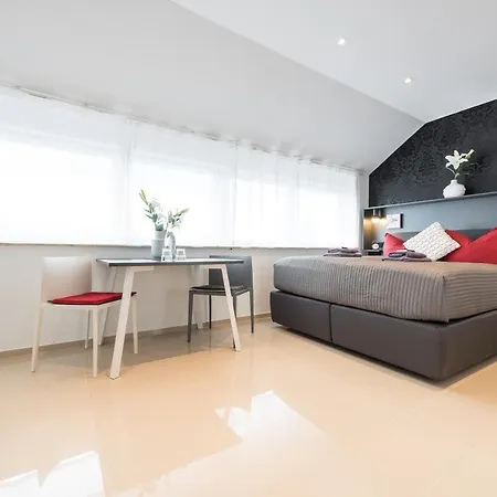 Friedrich Boutique-apartments 5*