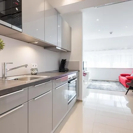 Friedrich Boutique-apartments מלון דירות 5*